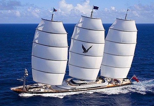 Супер-яхта Maltese Falcon
