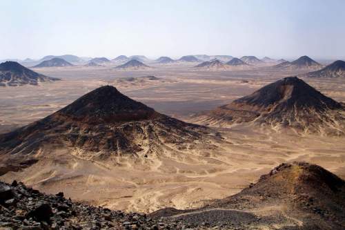 8. Черная пустыня в Египте. (Photographer:Gekko82)