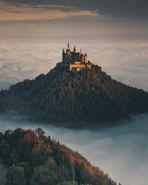 Замок Гогенцоллерн, Германия