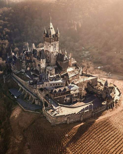 Императорский замок в Кохеме, Германия